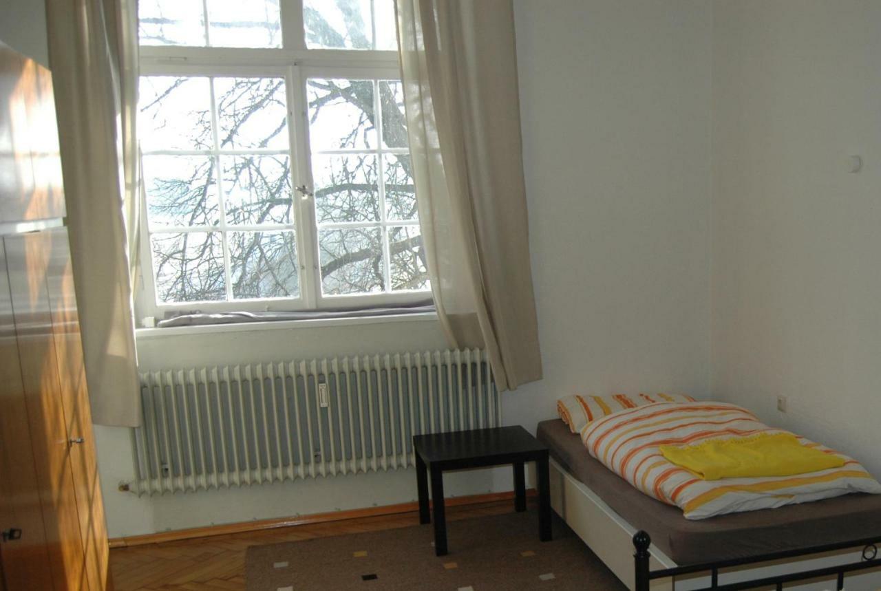 Altes Schulhaus Apartment Argenbuhl Exterior photo
